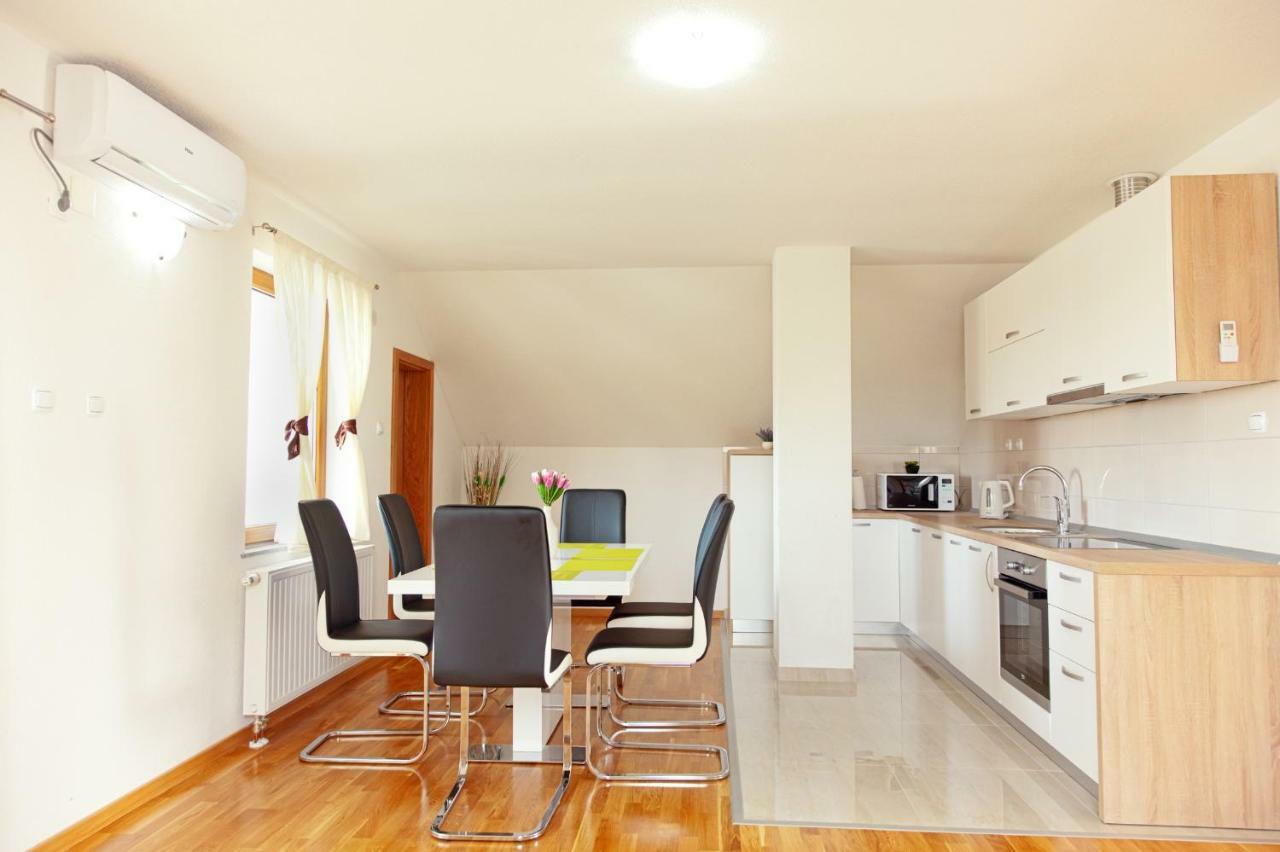 Apartment Lena